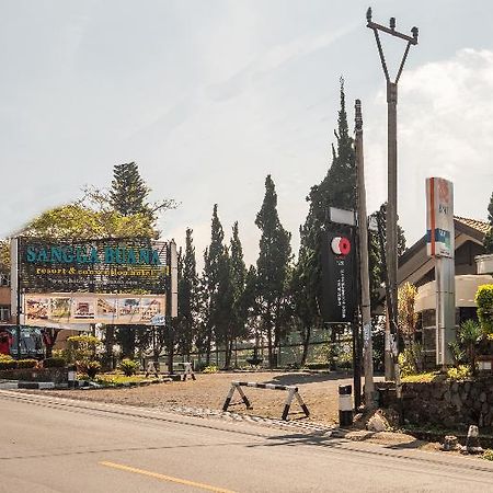 Capital O 1256 Sangga Buana Resort And Convention Hotel Cianjur Kültér fotó