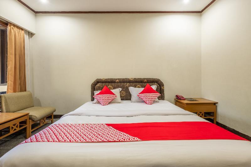 Capital O 1256 Sangga Buana Resort And Convention Hotel Cianjur Kültér fotó